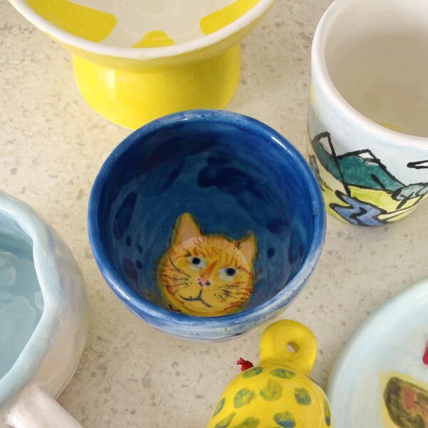 Atelier de pictură pe ceramică cu obiecte de veselă - imagine 6